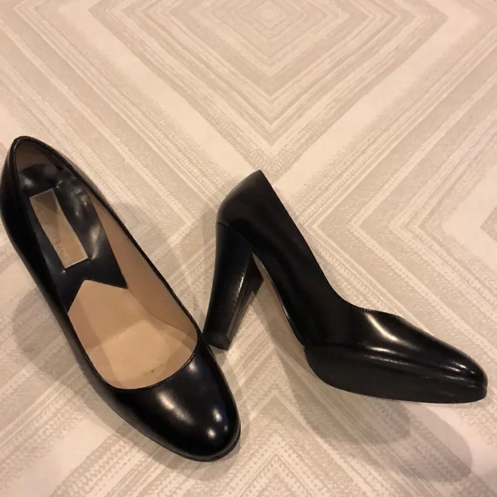 Michael Kors Black Round Toe Chunky Heels